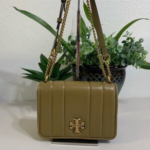 👜💕 TORY BURCH Crossbody Or Shoulder Olive Green Leather Bag